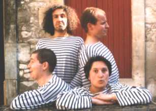 Steph, pascal, Jean Chris et Camille : Zipizape 1997